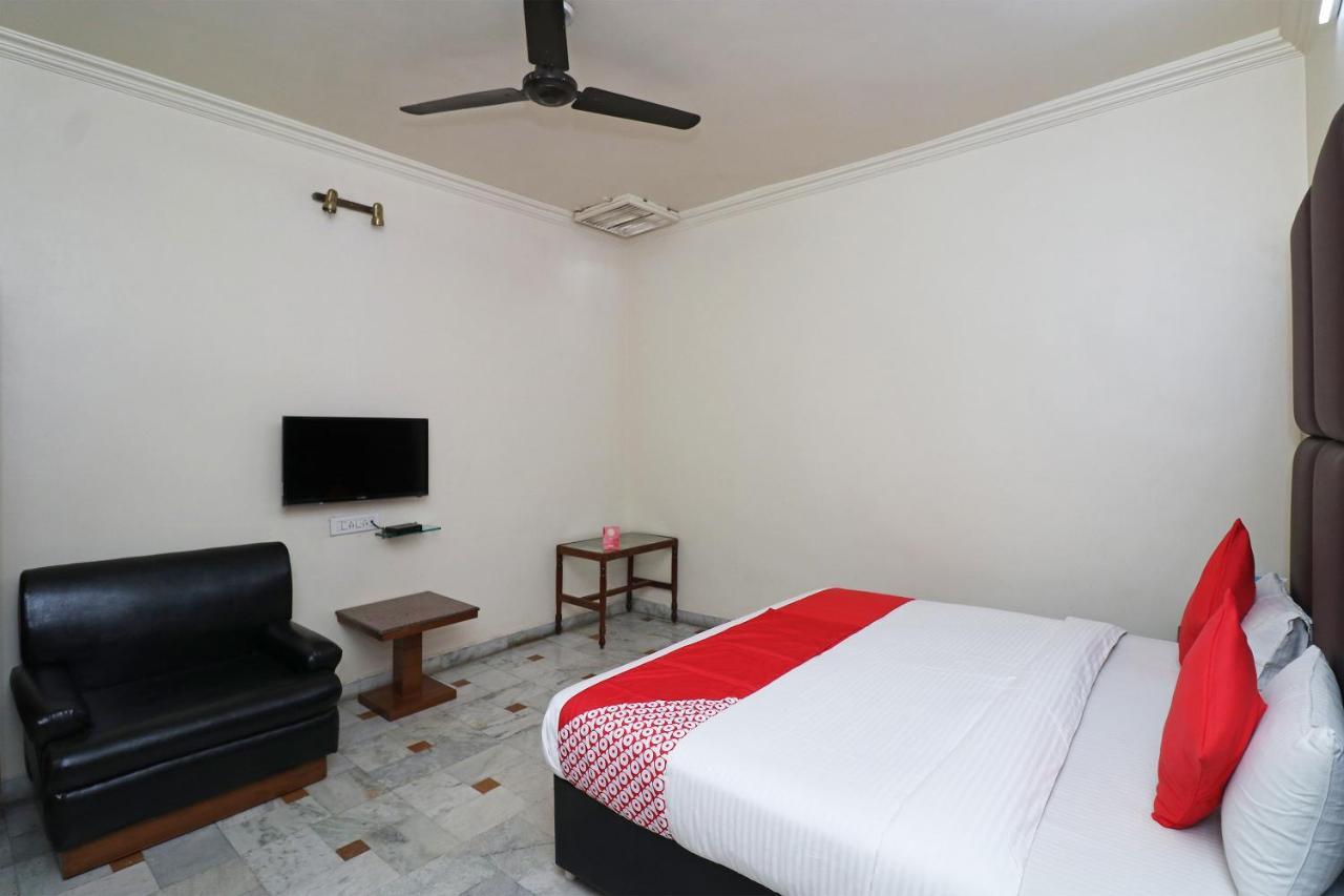 Oyo Hotel Ashoka International Kanpur Exterior photo