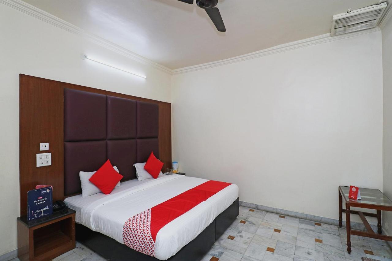 Oyo Hotel Ashoka International Kanpur Exterior photo